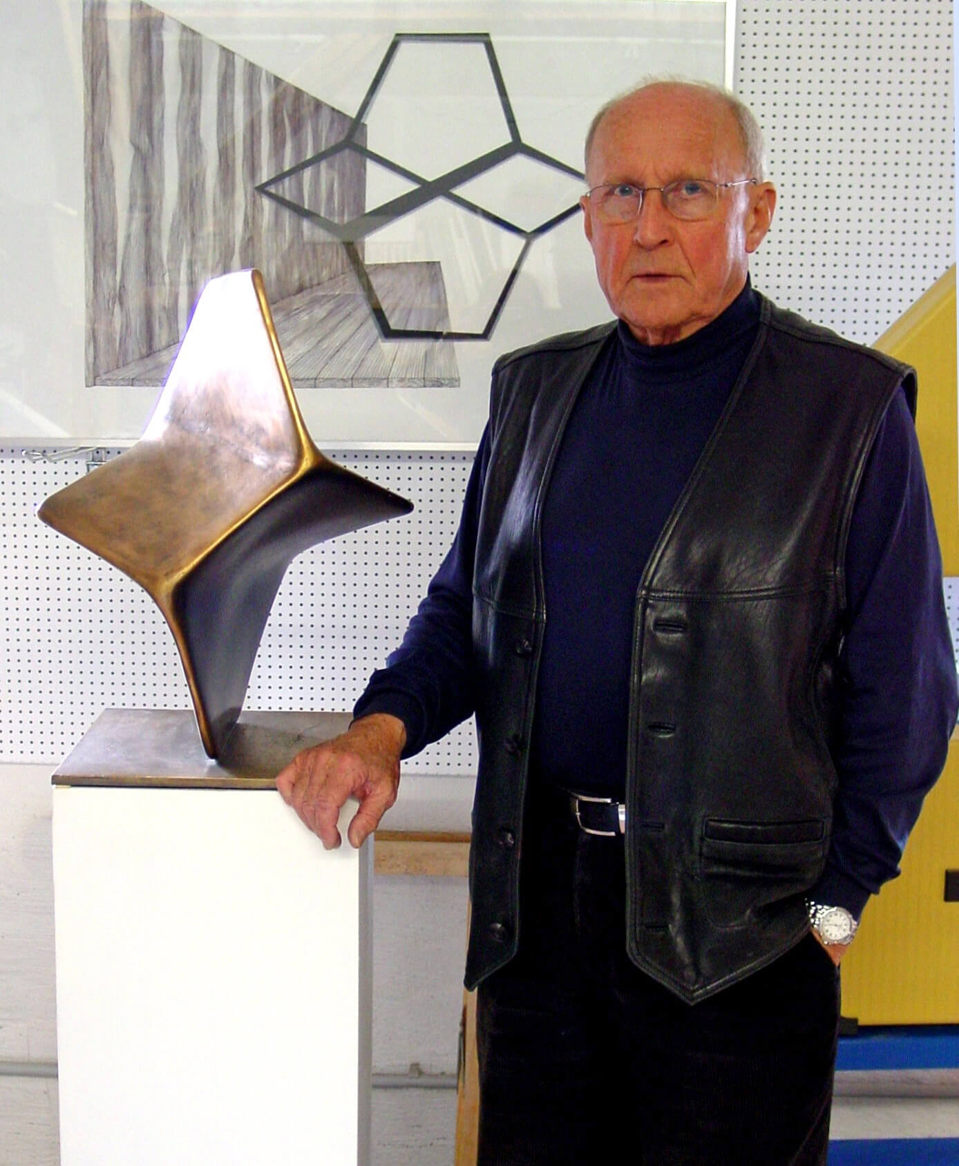 Hermann J. Roth im Atelier