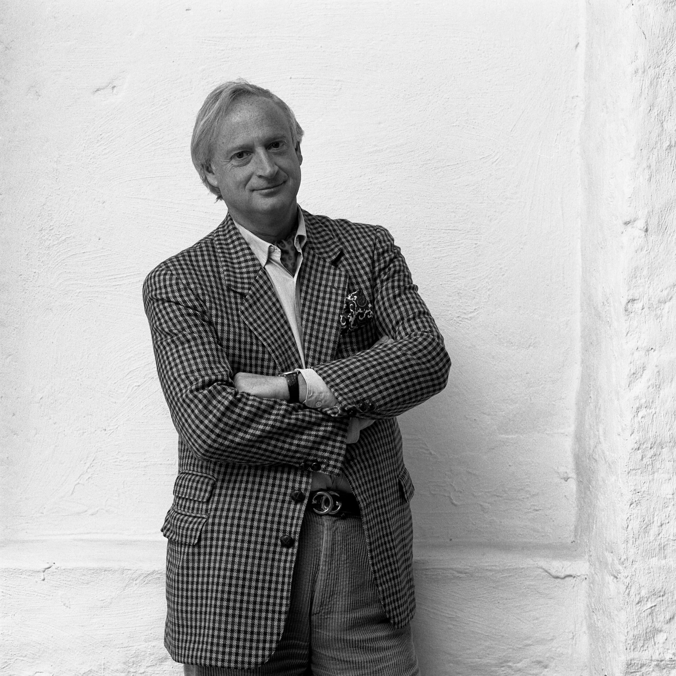 atelierhaus_neue_schule_karlsruhe_kunst_portrait_fotografie_thilo_mechau_artist_ul_de_rico_neverending_story_unendliche_geschichte Hermann J. Roth Dendrimer 2 Tischobjekt